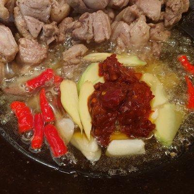 啤酒鸭怎么烧好吃又简单（啤酒鸭好吃的家常做法）(5)