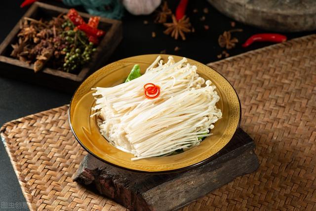 吃火锅必备菜品推荐（吃火锅你必点的菜品是什么）(5)