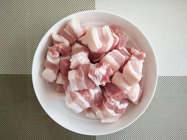 原汁原味鲍鱼红烧肉（鲍鱼香溢红烧肉）(2)