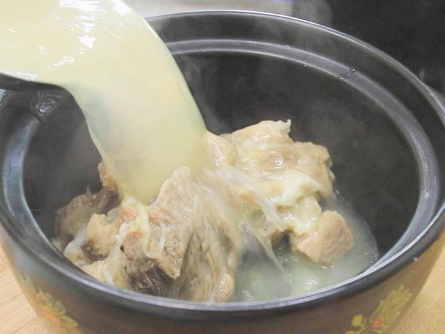 猪筒骨怎么做好吃（筒骨是猪身上最好吃的部位）(5)