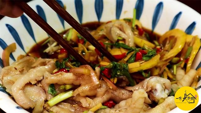 鸡爪怎么去骨最方便（鸡爪去骨的快速方法）(10)