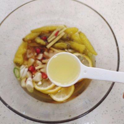 泡椒柠檬鸡爪制作方法（酸辣柠檬泡椒凤爪做法）(5)